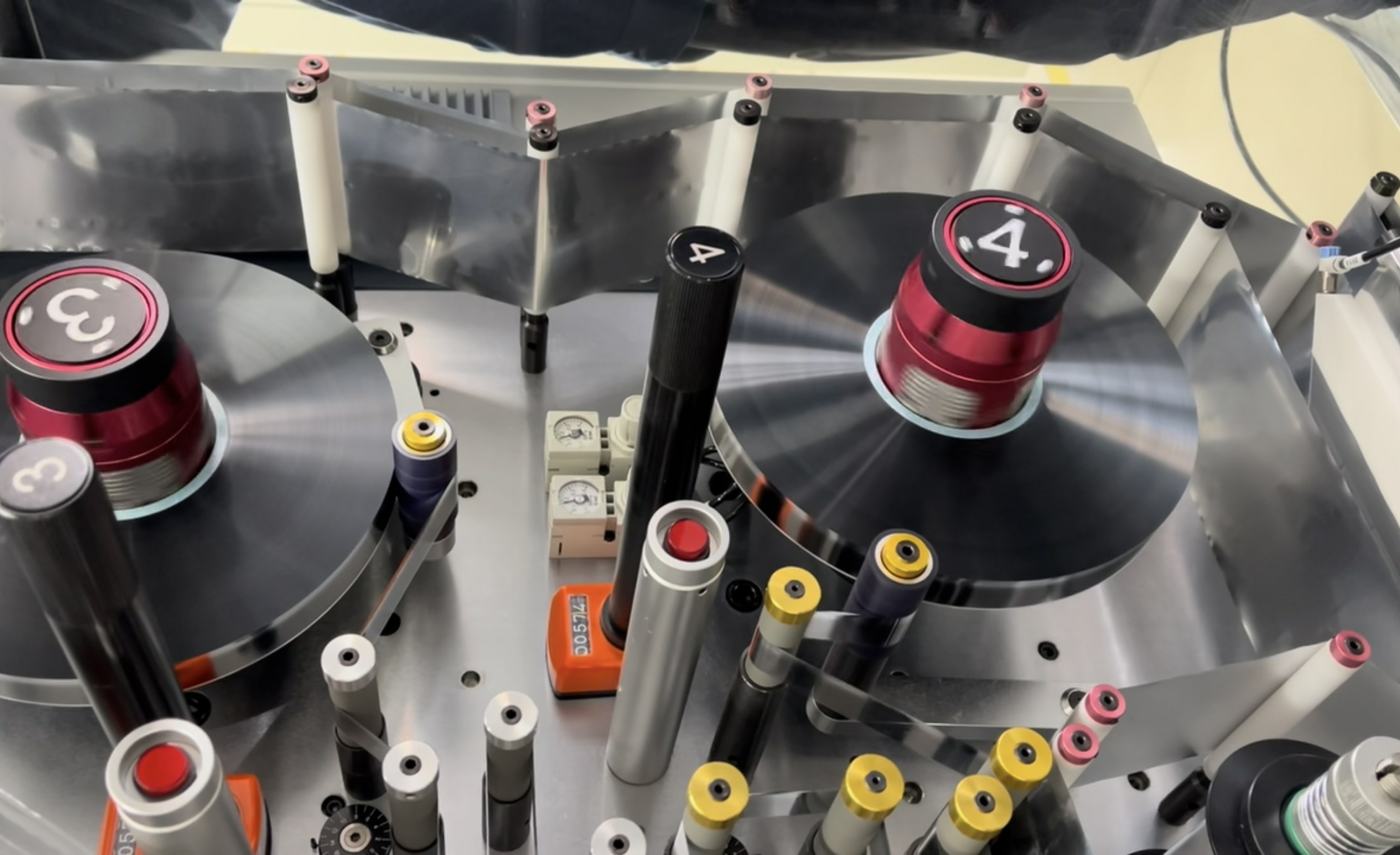 Prinsip Kerja Bahan Dielektrik Kapasitor dan Optimalisasi Kinerja